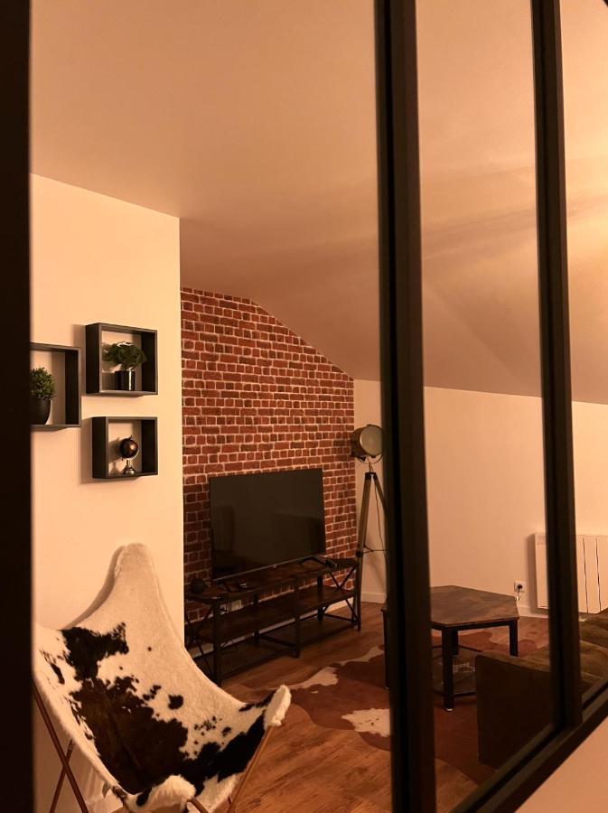 Beau T3 Style Industriel N20 Orly Paris Wifi Underground Industry Lägenhet La Ville-du-Bois Exteriör bild